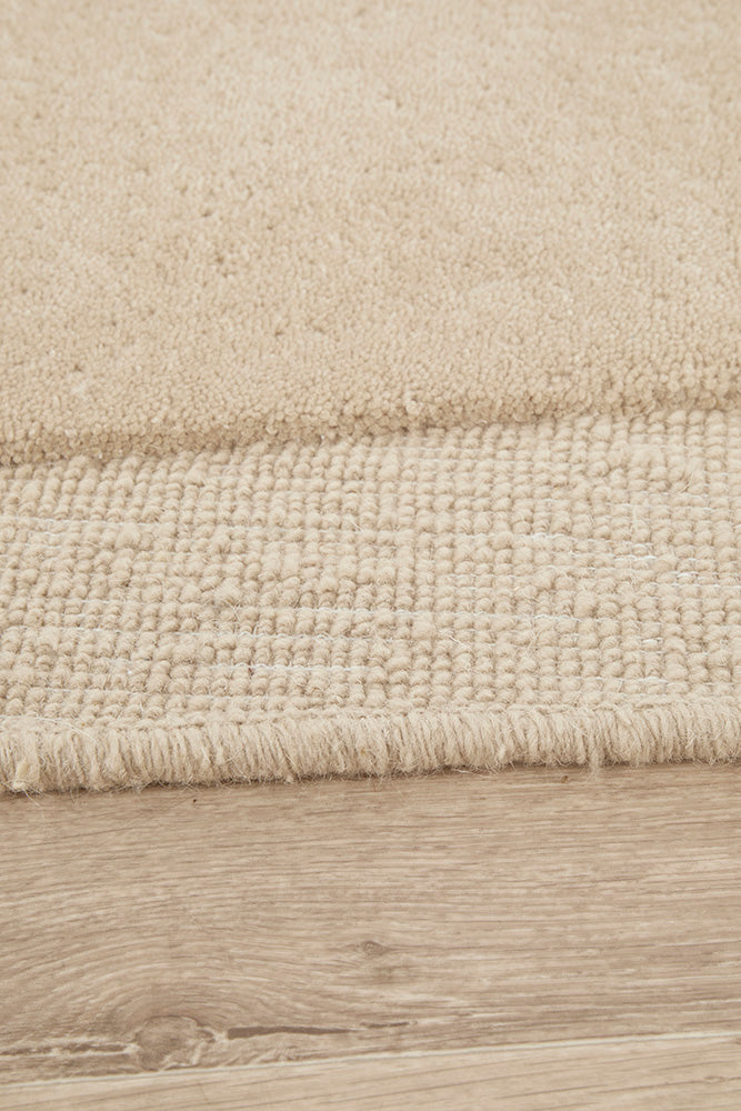 Beige Curved Woollen Rug