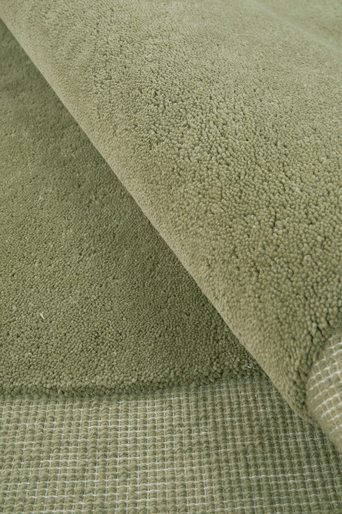 Moss Green Curved Woollen Rug