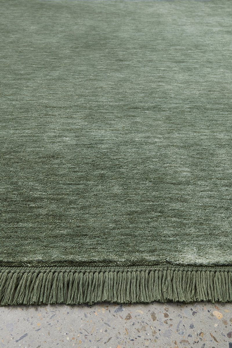 Hand-Loomed Sage Green Tassel Wool Rug