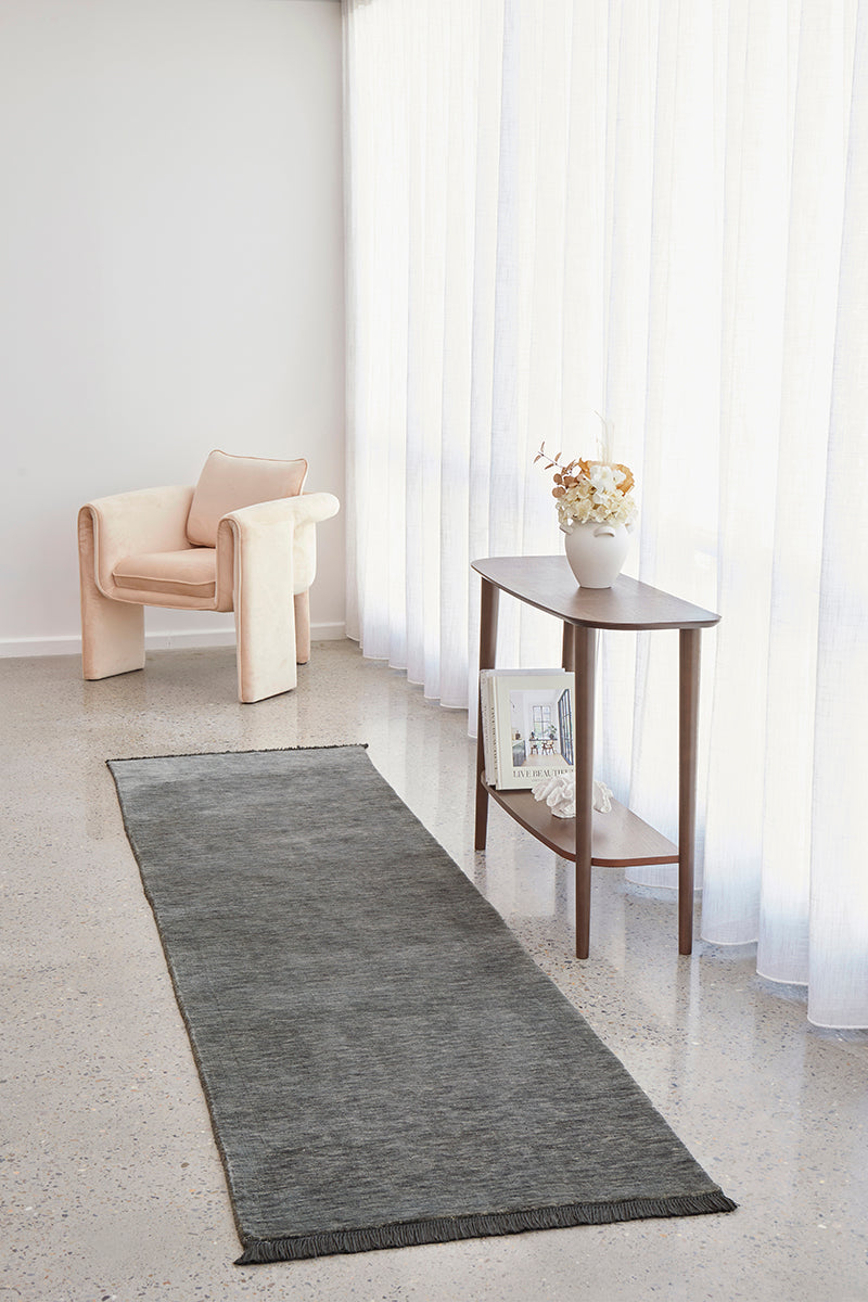 Hand-Loomed Seal Grey Tassel Wool Rug