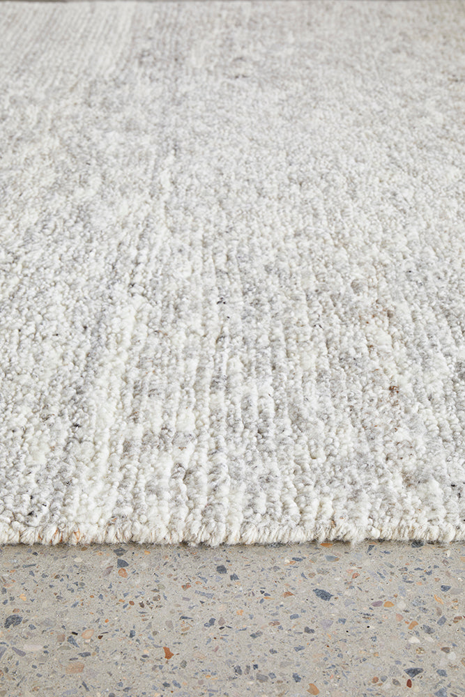Terra Silver Wool Fringe Rug