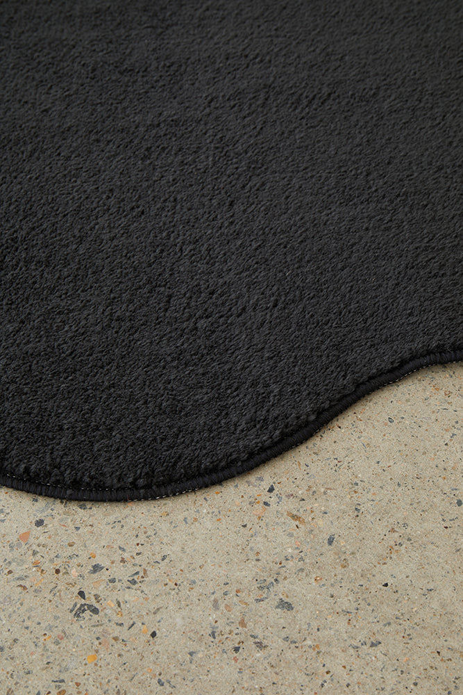 Waveform Black Washable Rug