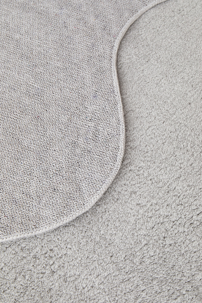 Waveform Silver Washable Rug
