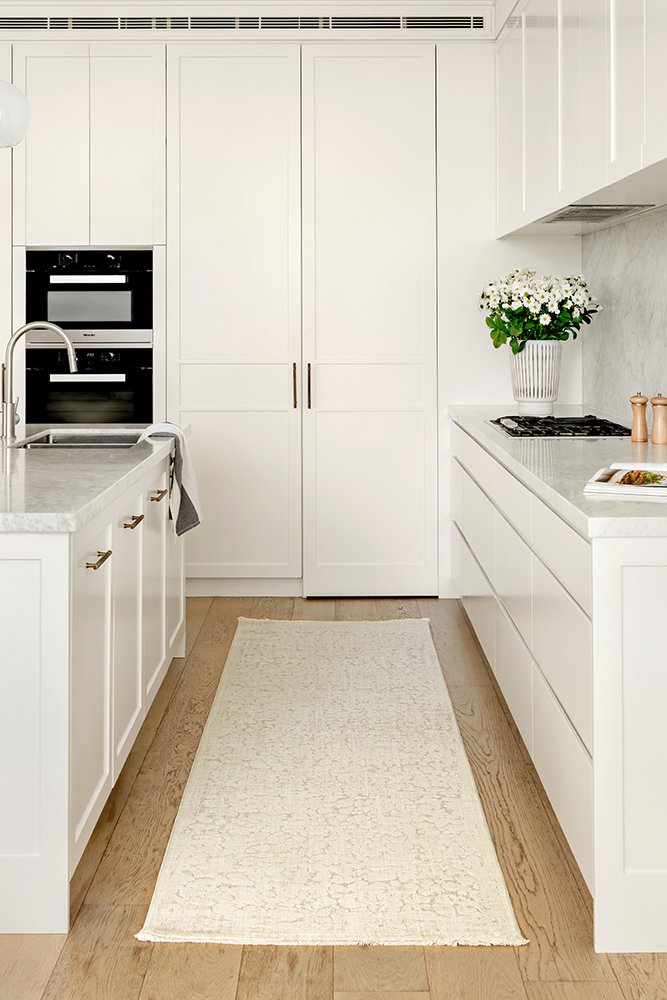 Emma Blomfield Rogue Linen Textured Rug – Neutral Beige