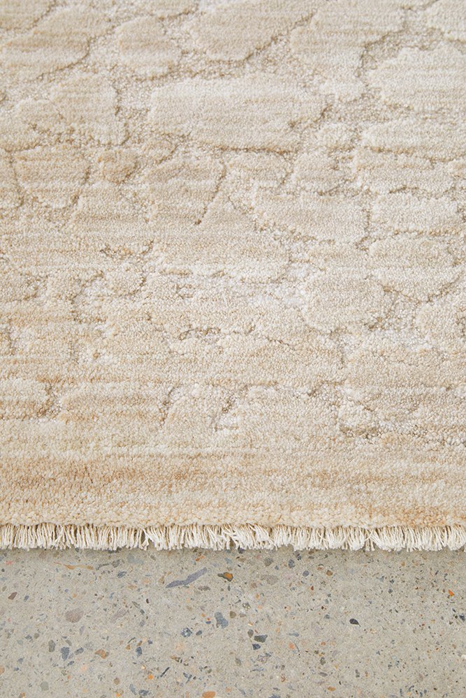 Emma Blomfield Rogue Linen Textured Rug – Neutral Beige