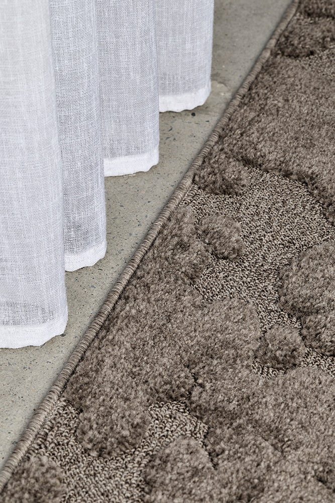 Mocha Textured Glam Rug