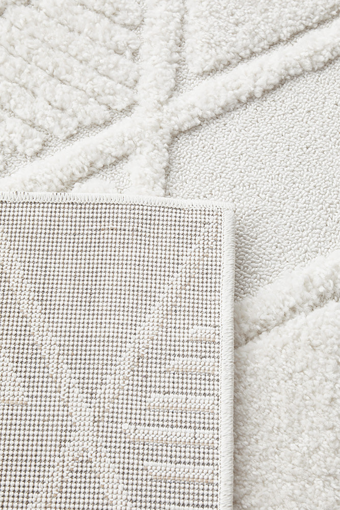 Astrid Liya Off-White Texture Rug