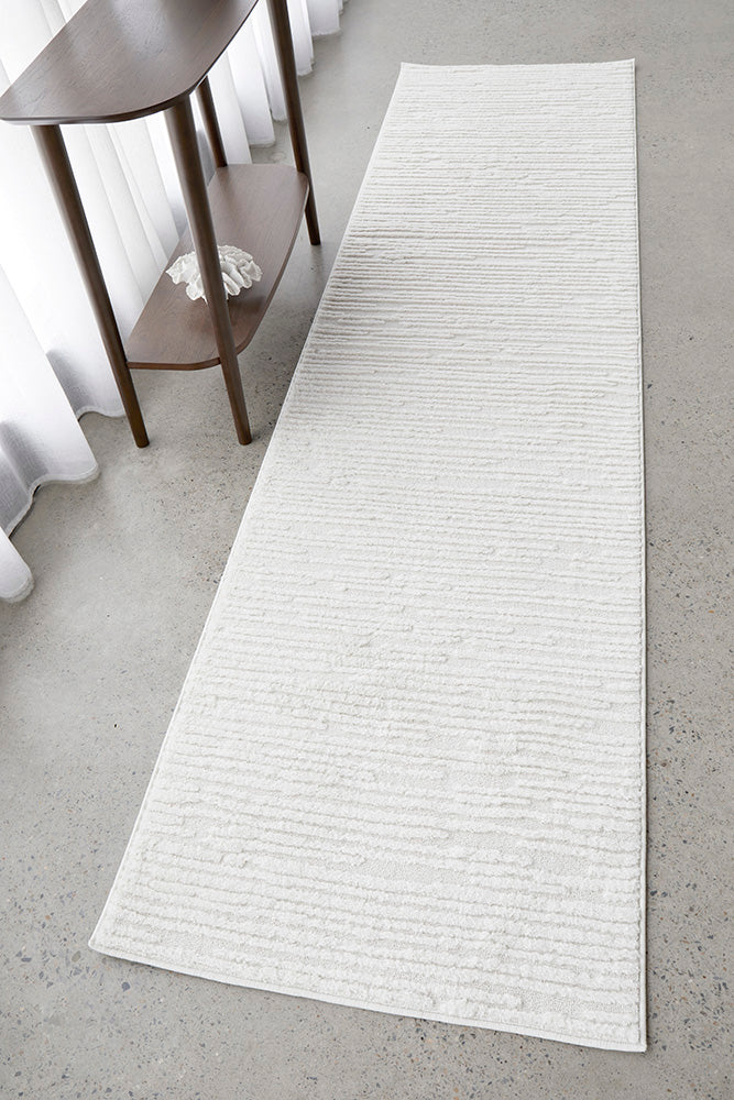 Astrid Zuri Off-White Texture Rug