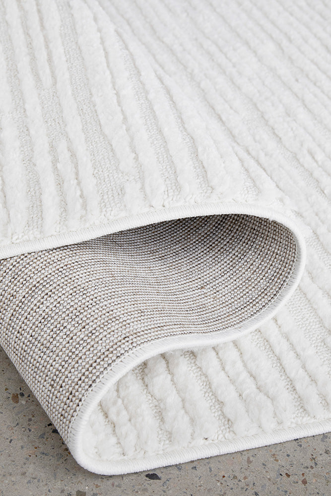 Astrid Zuri Off-White Texture Rug