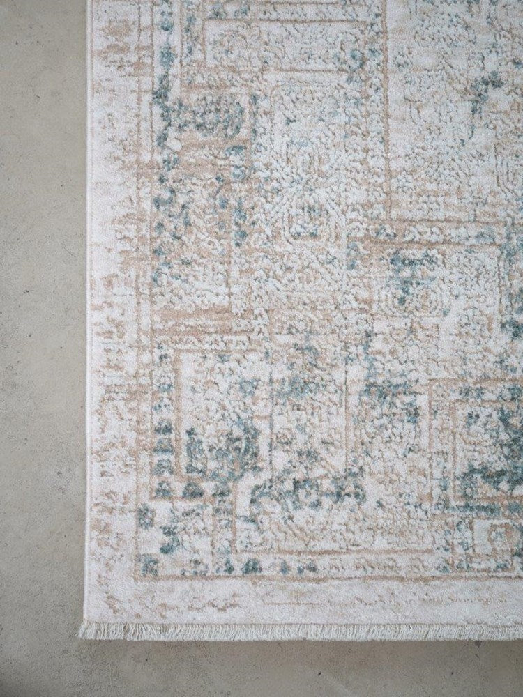 Cyperus Tapestry Transitional Fringe Rug