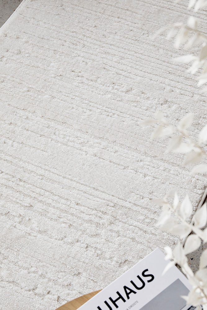 Asta Strata Off-White Rug