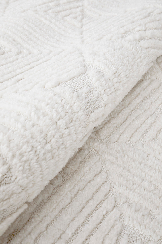 Asta Isla Off-White Rug