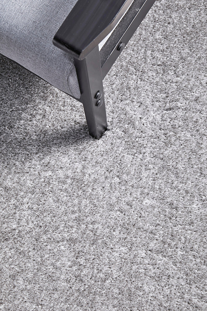 Lush Silver Grey Shag Rug