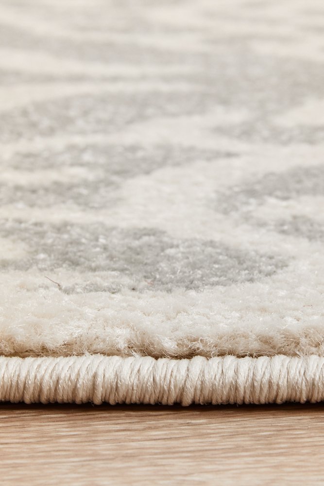 Clara Silver Transitional Rug