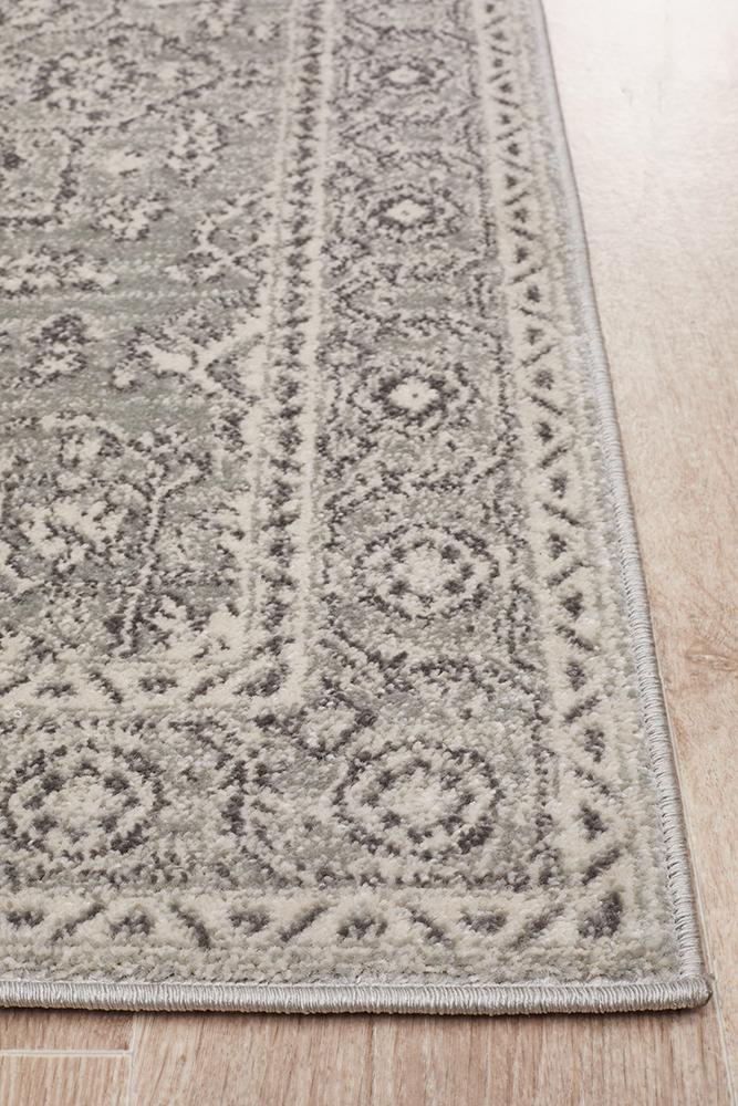 Silver Flower Transitional Rug