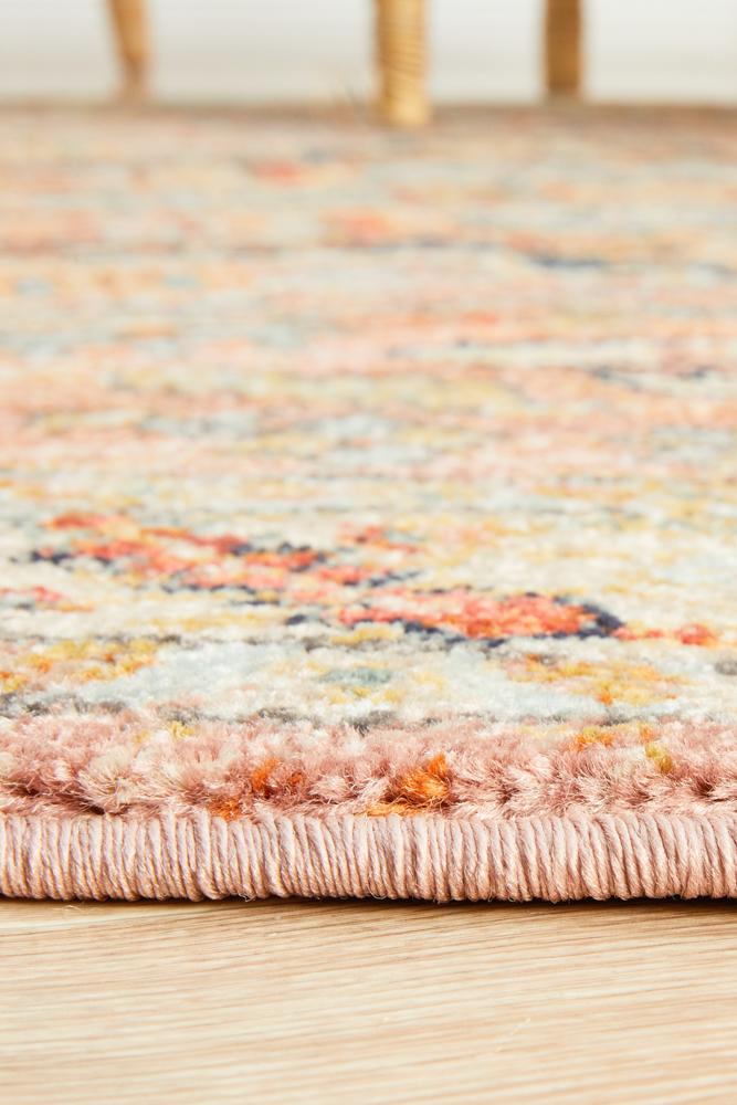 Estate Salmon Round Transitional Rug