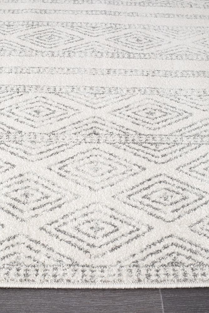 Paradise White And Grey Linear Tribal Transitional Rug