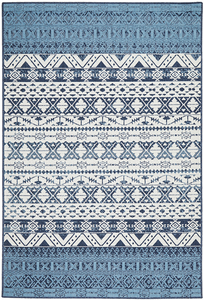Oceana Tribal White and Blue Outdoor Rug