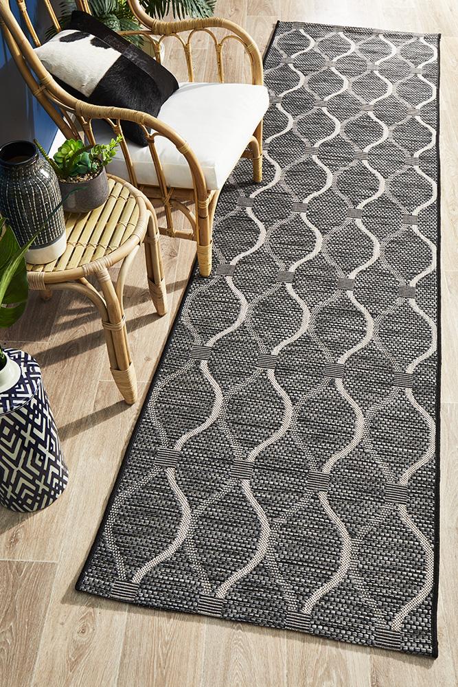 Promenade Outdoor Denise Trellis Black Rug