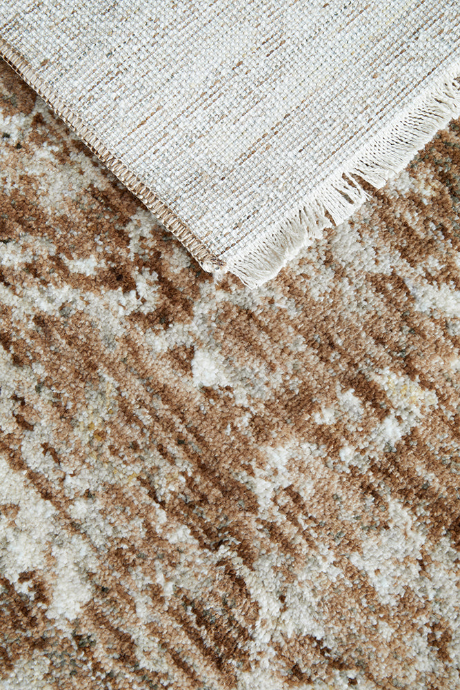 Almond Clay Fringed Rug