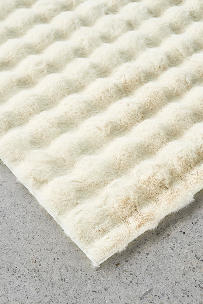 Faux Fur Ribbed Natural Washable Rug