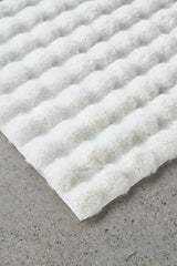 Faux Fur Ribbed White Washable Rug