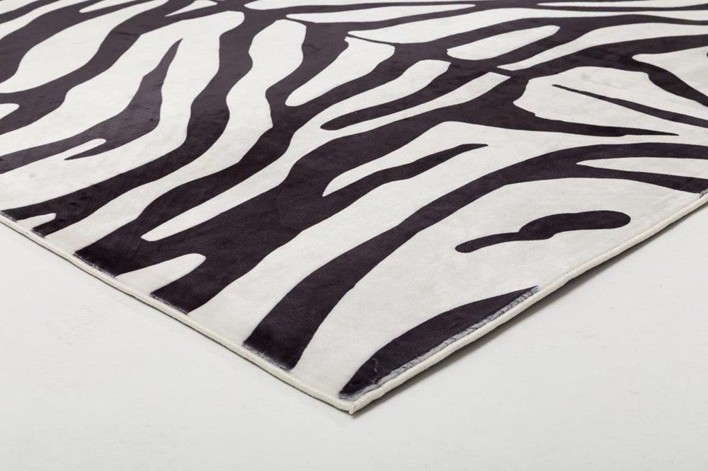 Nelly Soft Faux Fur Zebra Rug