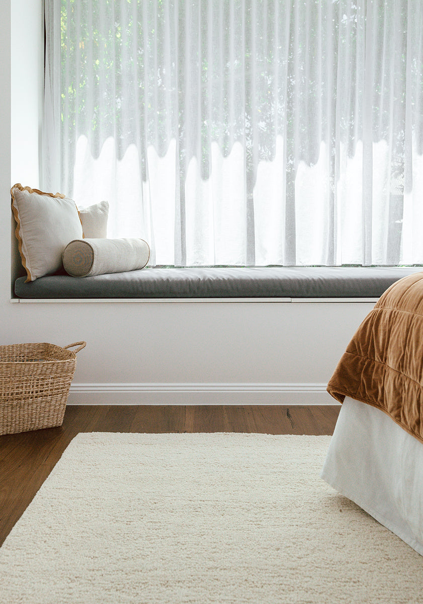 Ivory Cream Pebble Textured Wool Rug