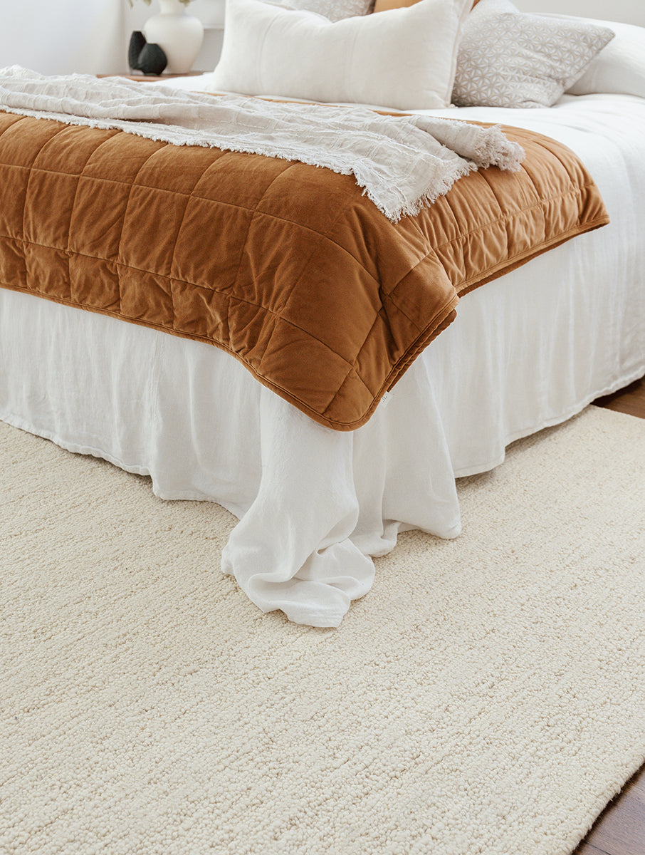 Ivory Cream Pebble Textured Wool Rug