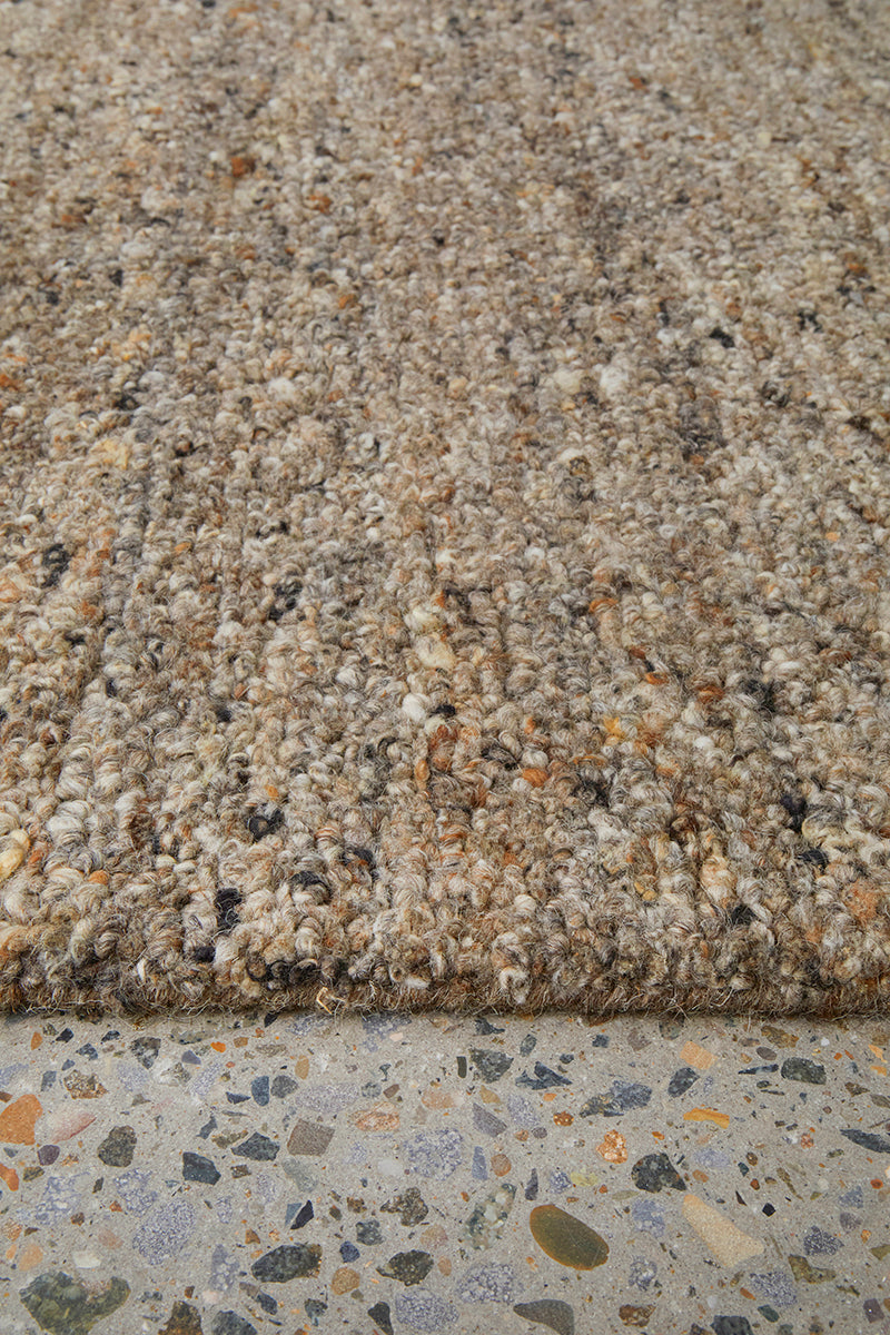 Driftwood Greige Pebble Textured Wool Rug