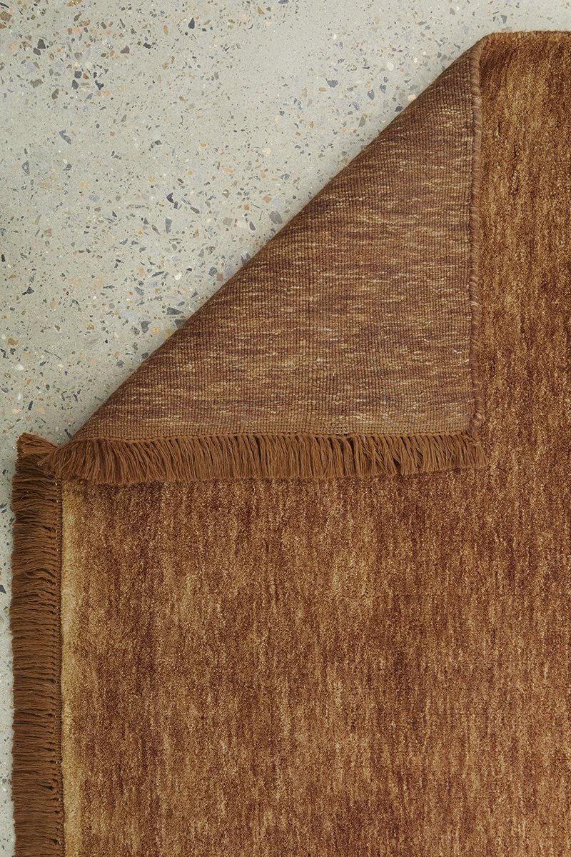 Hand-Loomed Caramel Tassel Wool Rug
