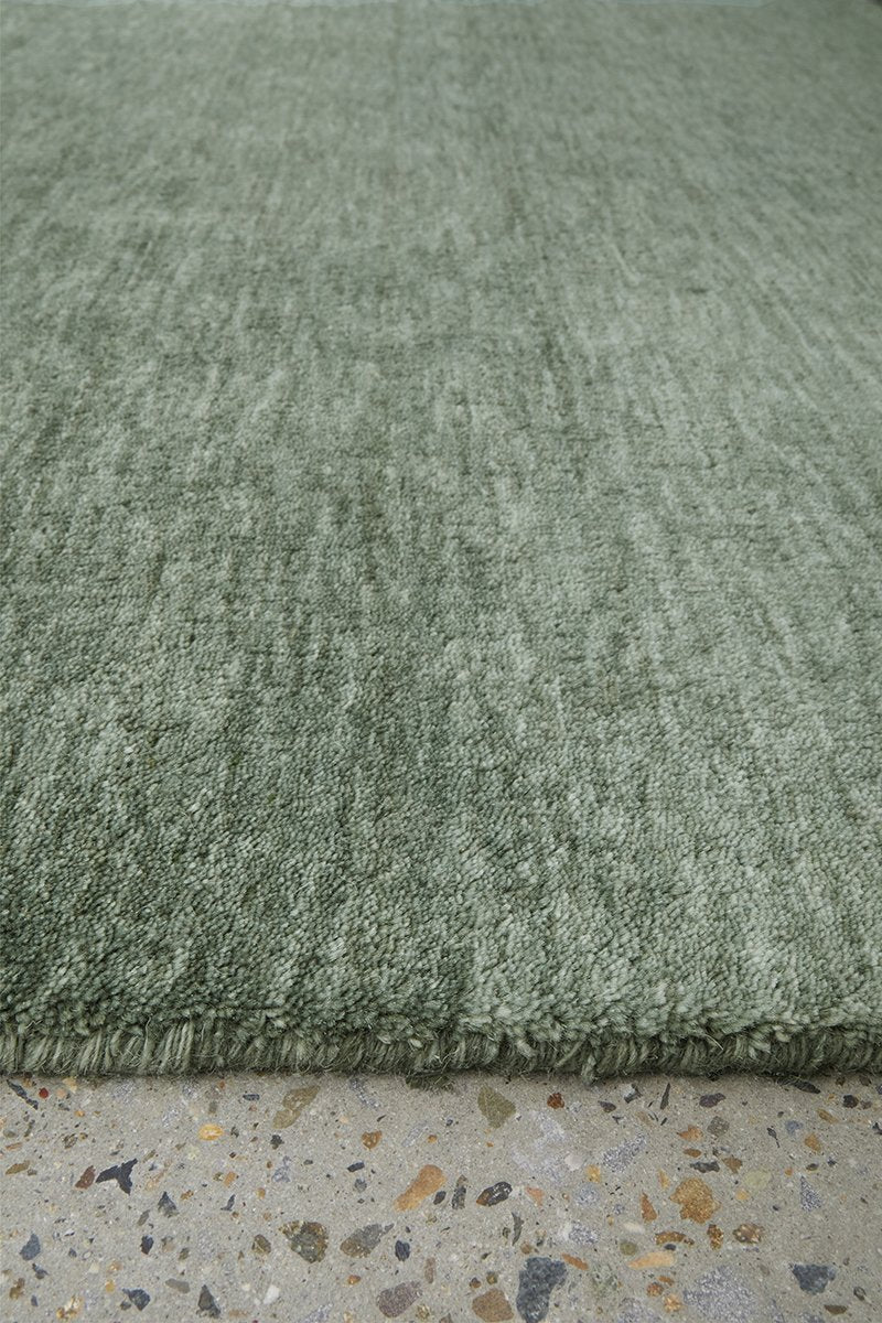 Hand-Loomed Sage Green Tassel Wool Rug