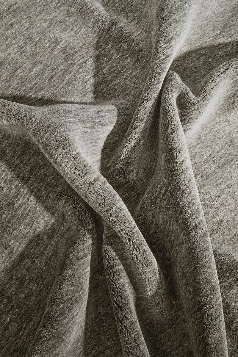 Hand-Loomed Seal Grey Tassel Wool Rug