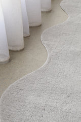 Waveform Silver Washable Rug