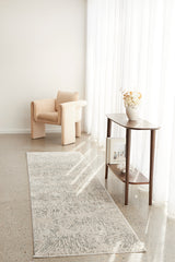 Emma Blomfield Plume Frost Rug – Soft Organic Motif