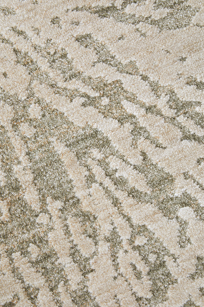 Emma Blomfield Plume Moss Rug – Soft Organic Motif