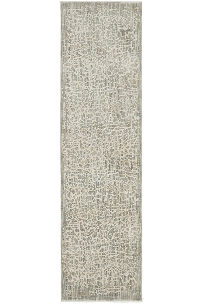 Emma Blomfield Rogue Mist Textured Rug – Pebble Patterned