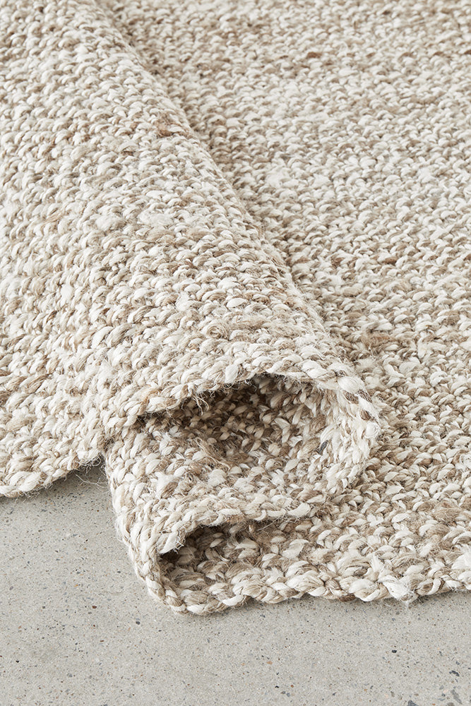 Mallow Silver Jute Fringed Rug