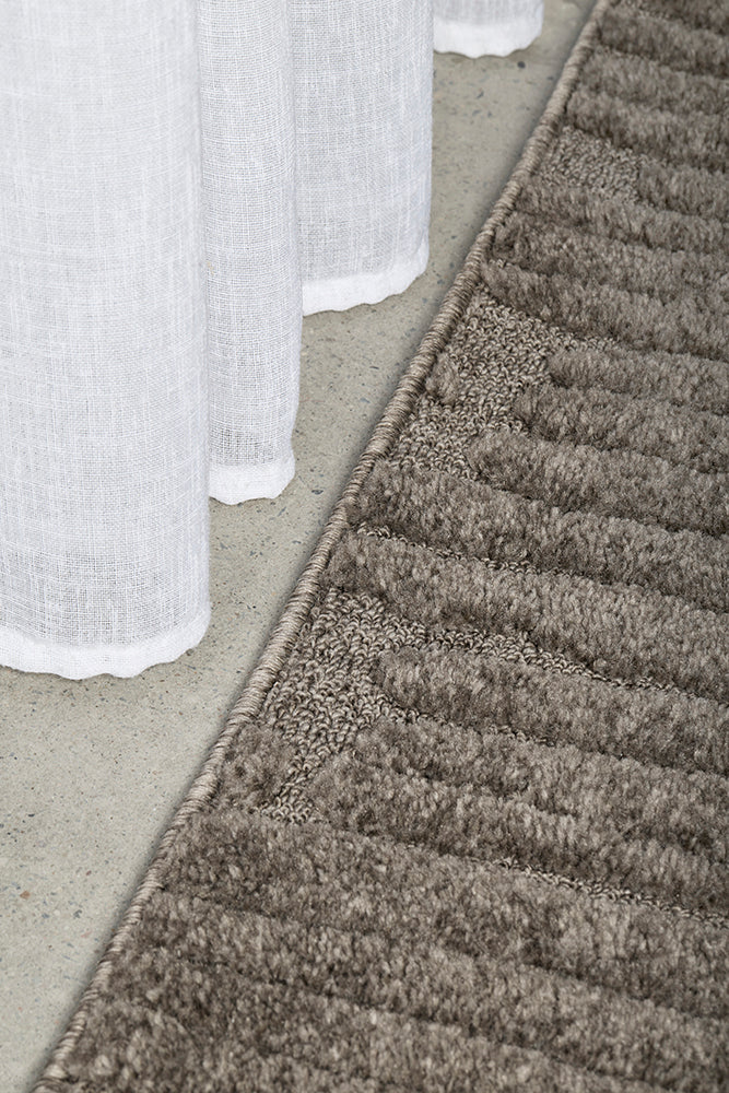 Mocha Linear Textured Glam Rug