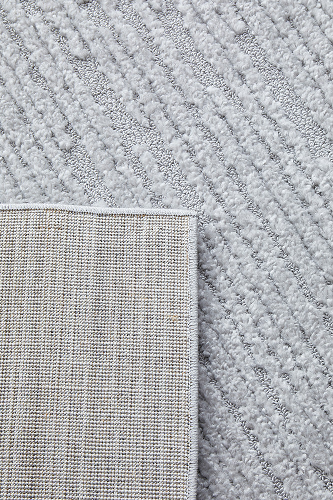 Astrid Zuri Silver Texture Rug