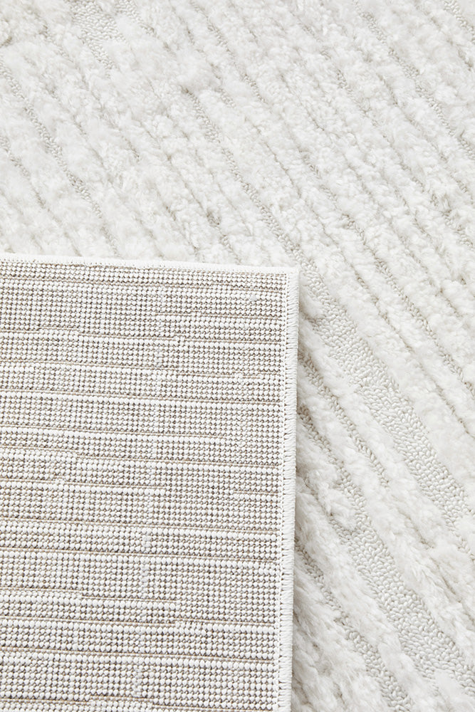 Astrid Zuri Off-White Texture Rug