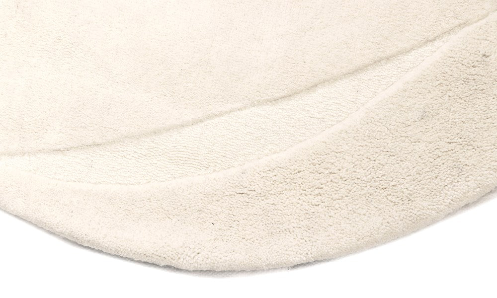 Organically Shaped Ivory Flow Wool Rug