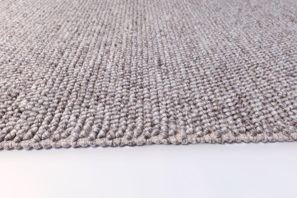 Ovation Basalt Pebble Textured Wool Rug