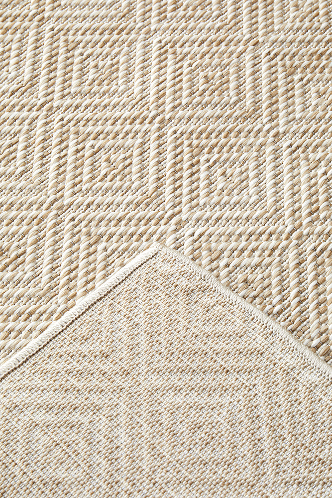 Diamond Trellis Natural Indoor Outdoor Rug