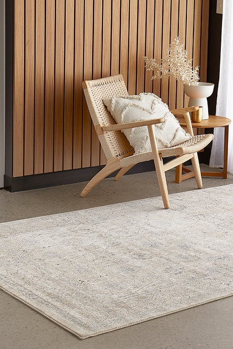 Esquire Vine Transitional Cream Rug