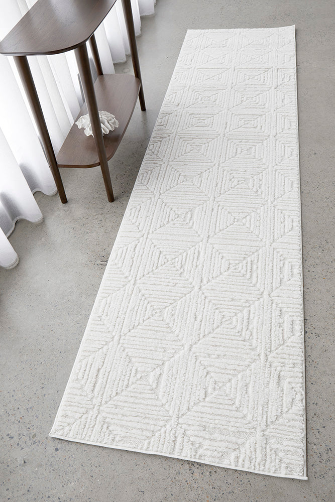 Asta Isla Off-White Rug
