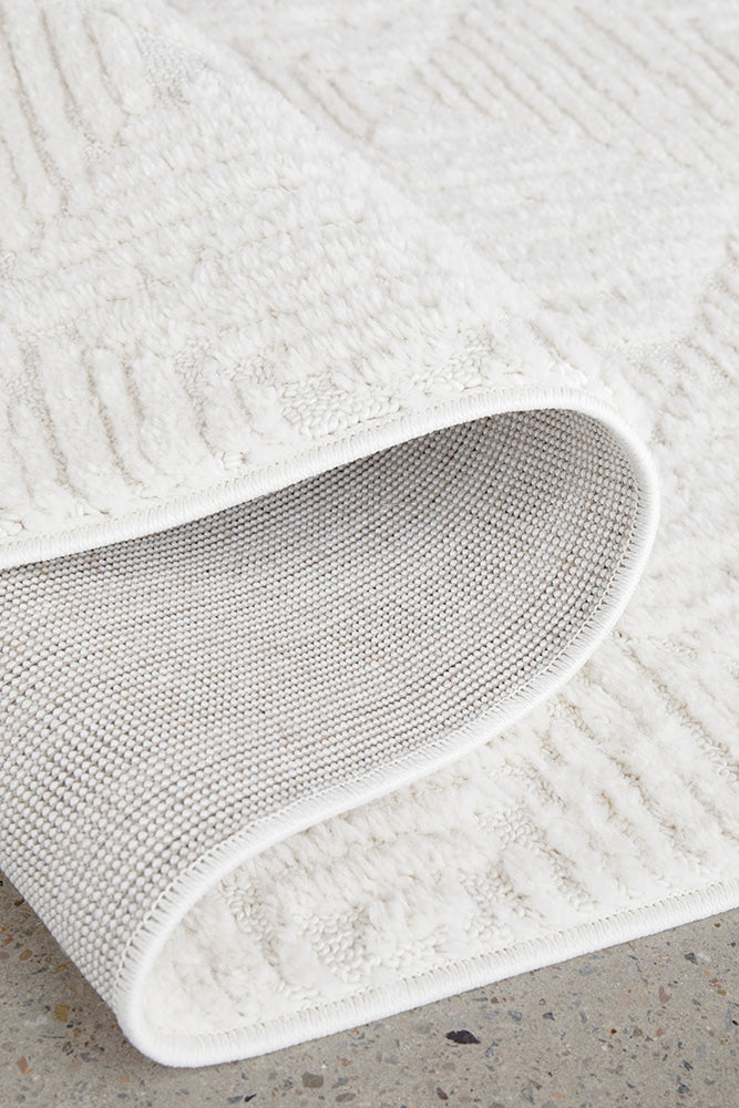 Asta Isla Off-White Rug