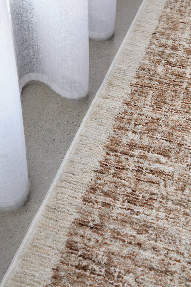 Meadow Mocha Fringed Rug