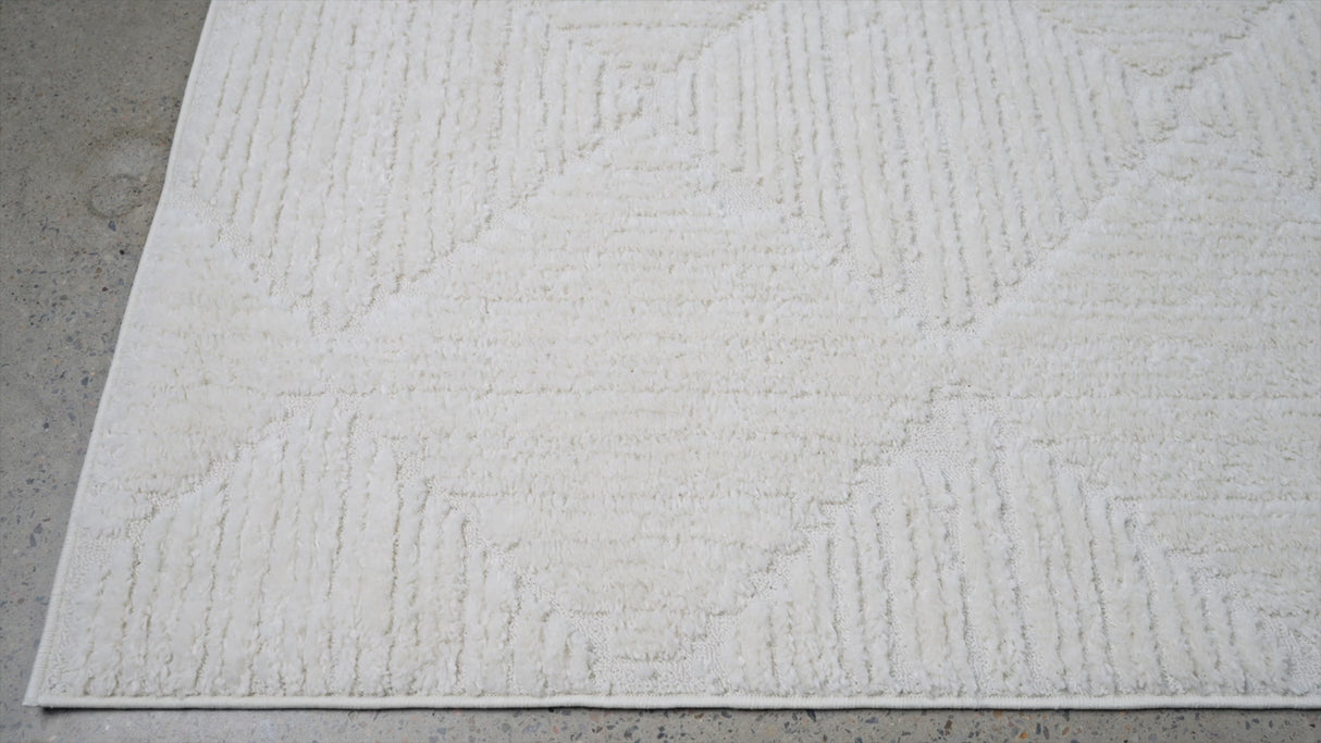 Asta Isla Off-White Rug