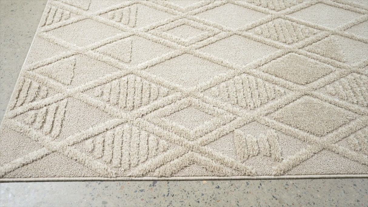 Astrid Liya Texture Beige Rug